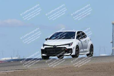 media/Oct-04-2025-OnGrid (Sat) [[44bd565ffa]]/Red Group/Grapevine/